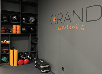 Продаж прибуткового спортивного клубу в центрі Києва